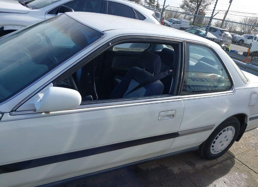 Photo 14 of 1991 Honda Accord LX (VIN 1HGCB7251MA012409)