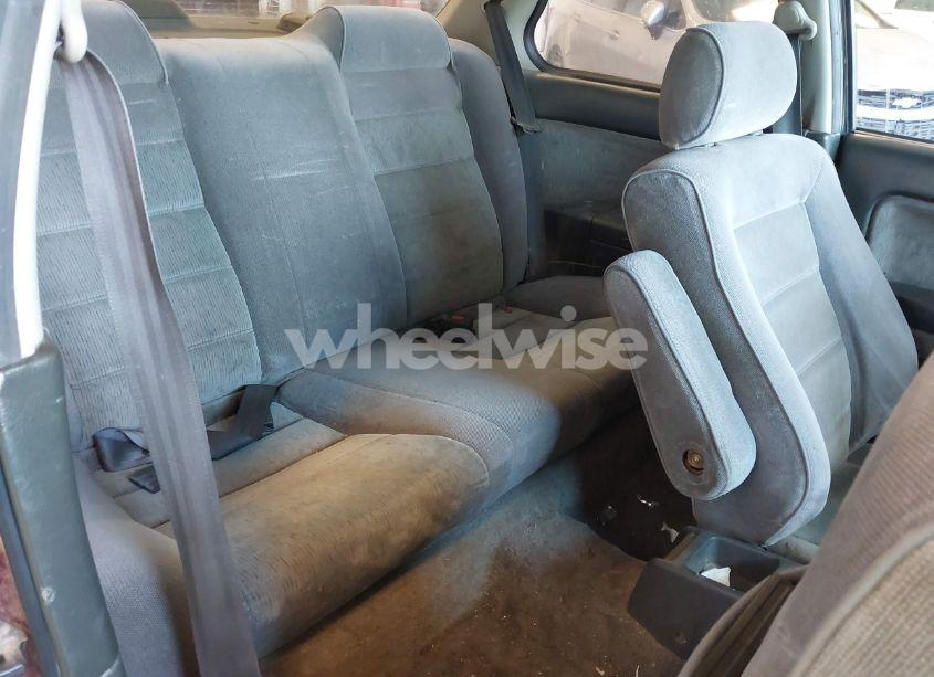 Photo 8 of 1992 Honda Accord LX (VIN 1HGCB7252NA025400)