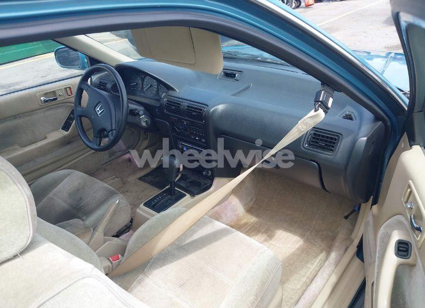 Photo 5 of 1991 Honda Accord EX/EX-R (VIN 1HGCB7267MA005571)