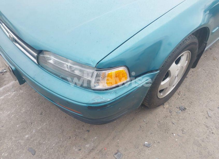 Photo 6 of 1992 Honda Accord EX (VIN 1HGCB7275NA030849)