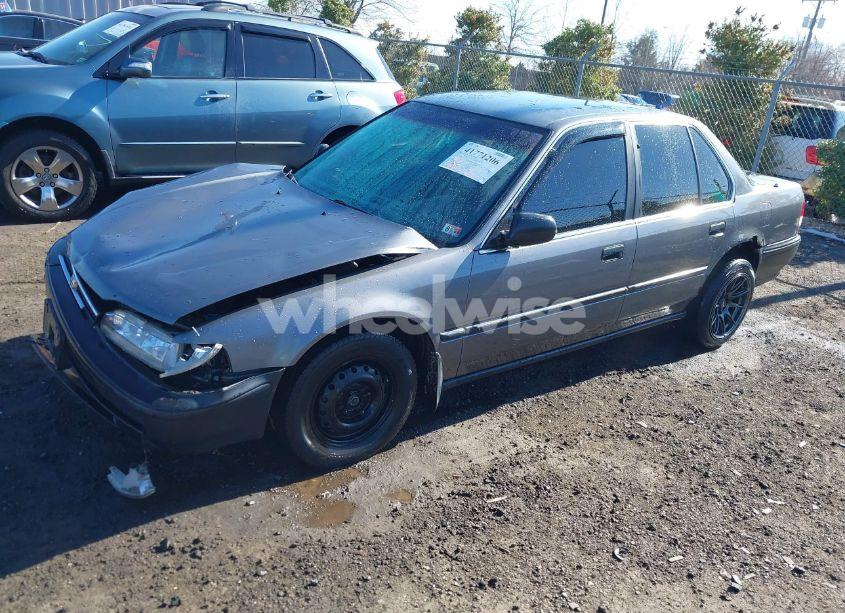 Photo 14 of 1992 Honda Accord DX (VIN 1HGCB7544NA131933)
