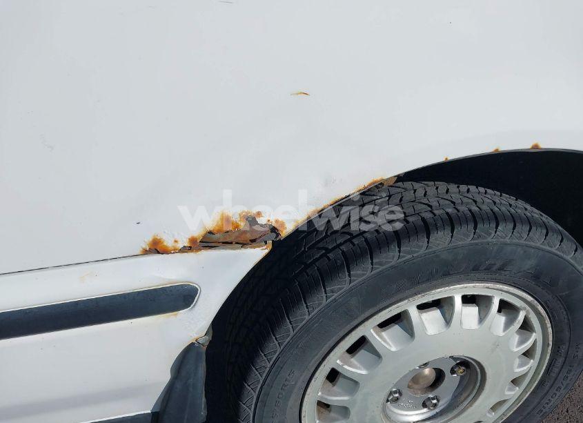 Photo 6 of 1992 Honda Accord LX (VIN 1HGCB7552NA007474)