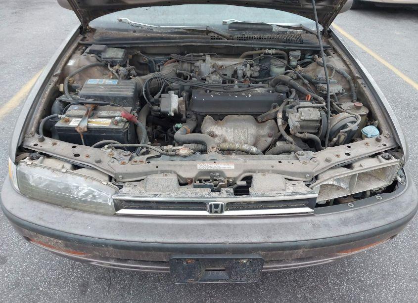 Photo 10 of 1992 Honda Accord LX (VIN 1HGCB7557NA222011)