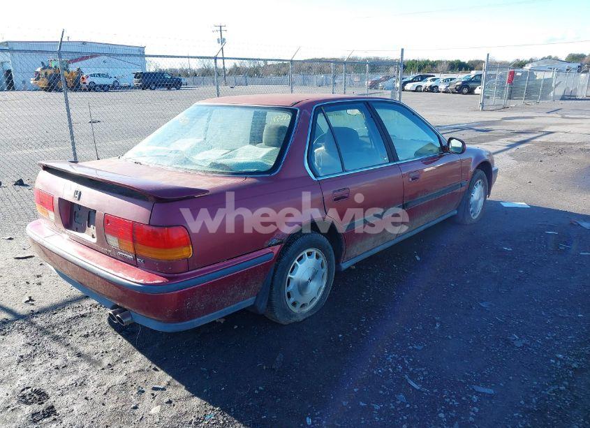 Photo 4 of 1993 Honda Accord EX (VIN 1HGCB7572PA016504)