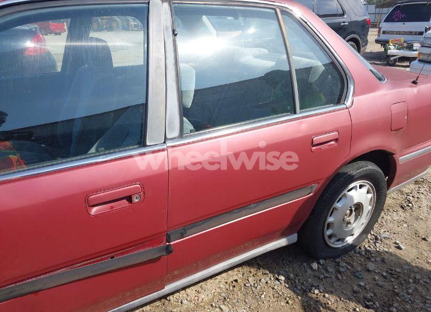 Photo 13 of 1992 Honda Accord EX (VIN 1HGCB7576NA232112)