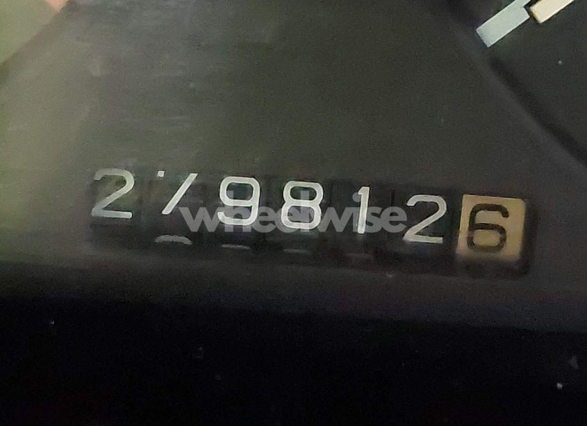 Photo 7 of 1992 Honda Accord EX (VIN 1HGCB7578NA125739)