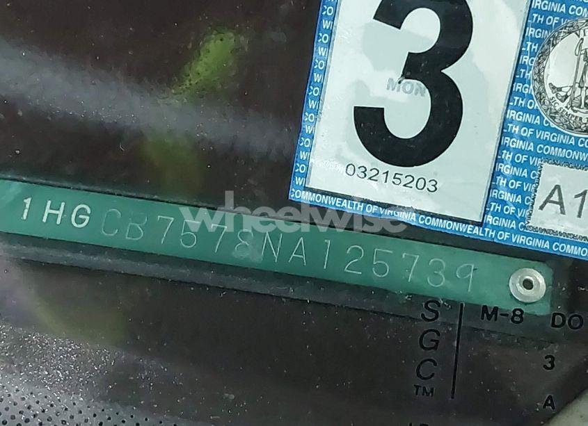 Photo 9 of 1992 Honda Accord EX (VIN 1HGCB7578NA125739)