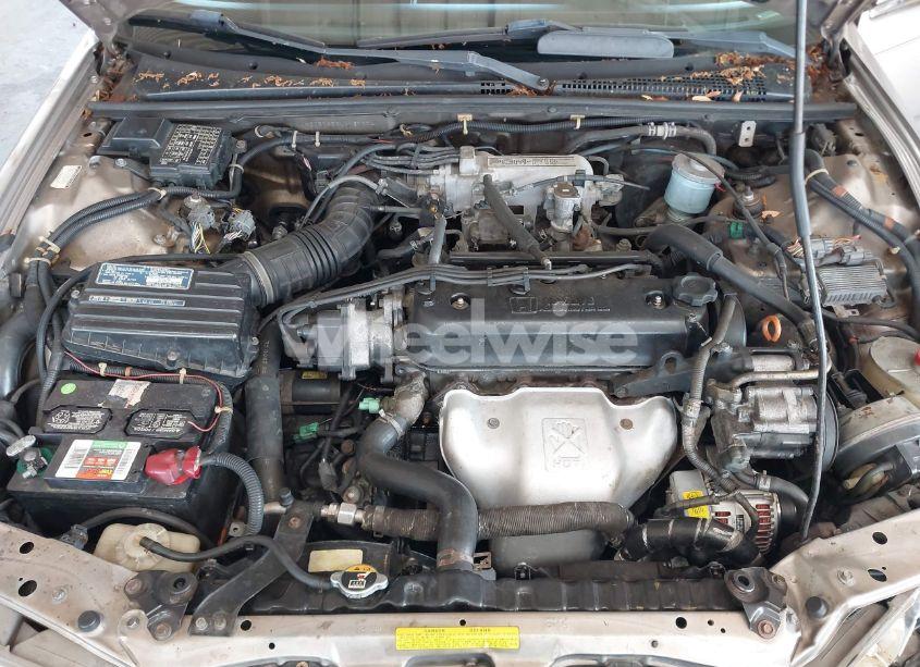 Photo 10 of 1990 Honda Accord LX/EX (VIN 1HGCB7652LA187714)