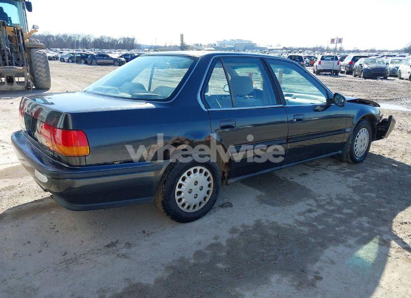 Photo 4 of 1992 Honda Accord LX (VIN 1HGCB7657NL015718)