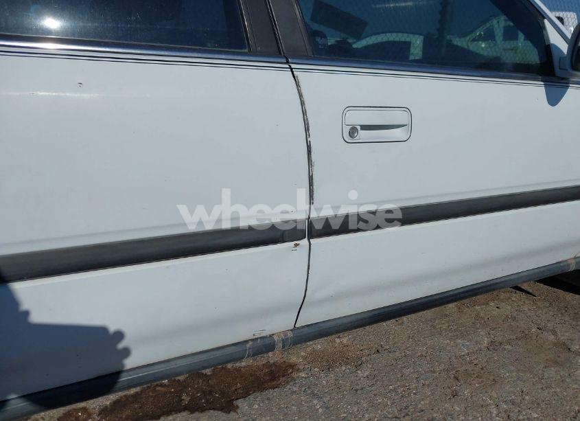 Photo 6 of 1993 Honda Accord LX (VIN 1HGCB765XPA035041)