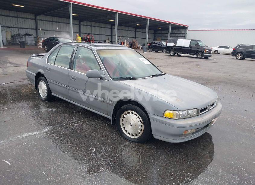 1991 Honda Accord EX/EX-R (VIN 1HGCB7660MA208506) main photo