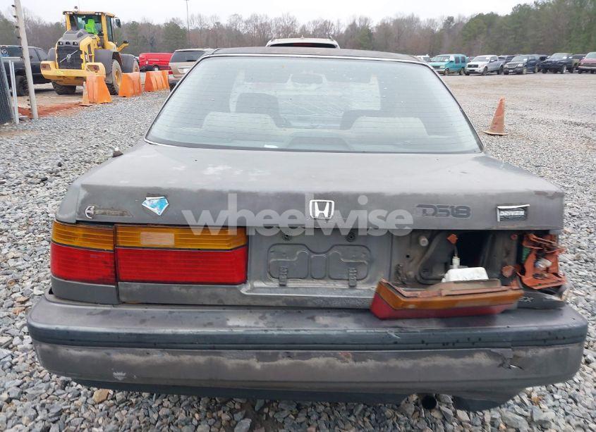 Photo 16 of 1990 Honda Accord EX/EX-R (VIN 1HGCB7662LA106171)