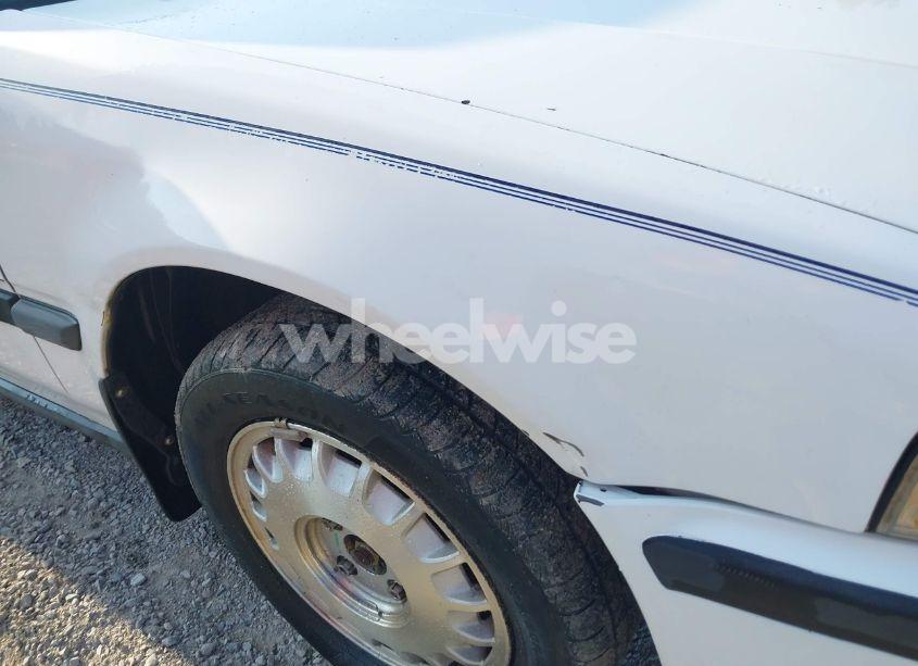 Photo 6 of 1991 Honda Accord EX/EX-R (VIN 1HGCB7664MA209173)