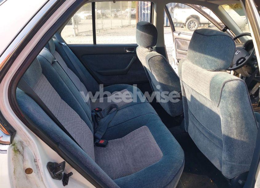 Photo 8 of 1991 Honda Accord EX/EX-R (VIN 1HGCB7664MA209173)