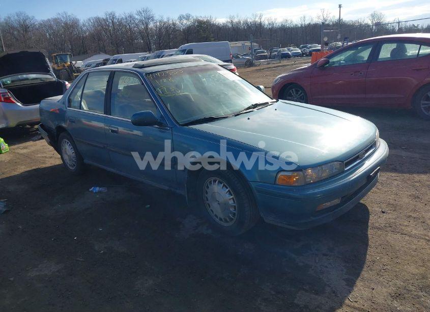 1990 Honda Accord EX/EX-R (VIN 1HGCB7668LA091661) main photo