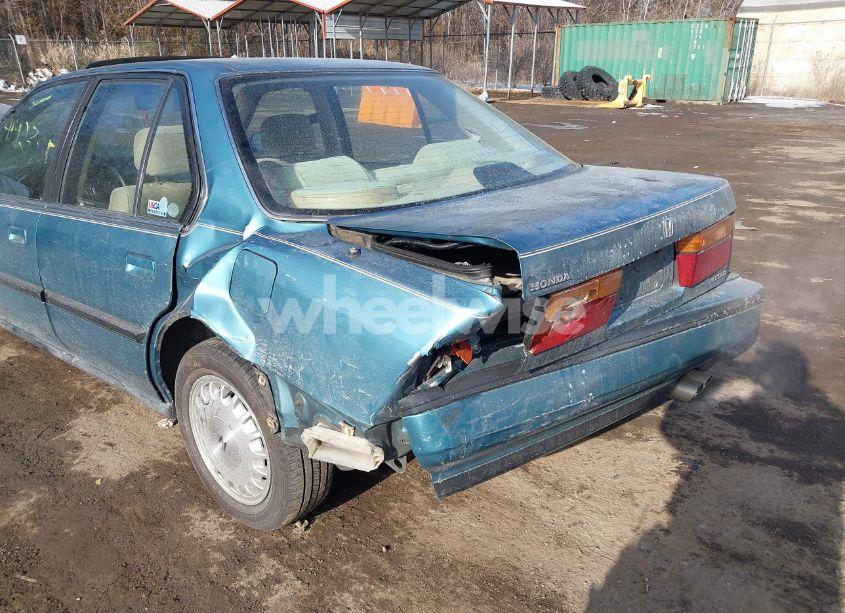 Photo 6 of 1990 Honda Accord EX/EX-R (VIN 1HGCB7668LA091661)