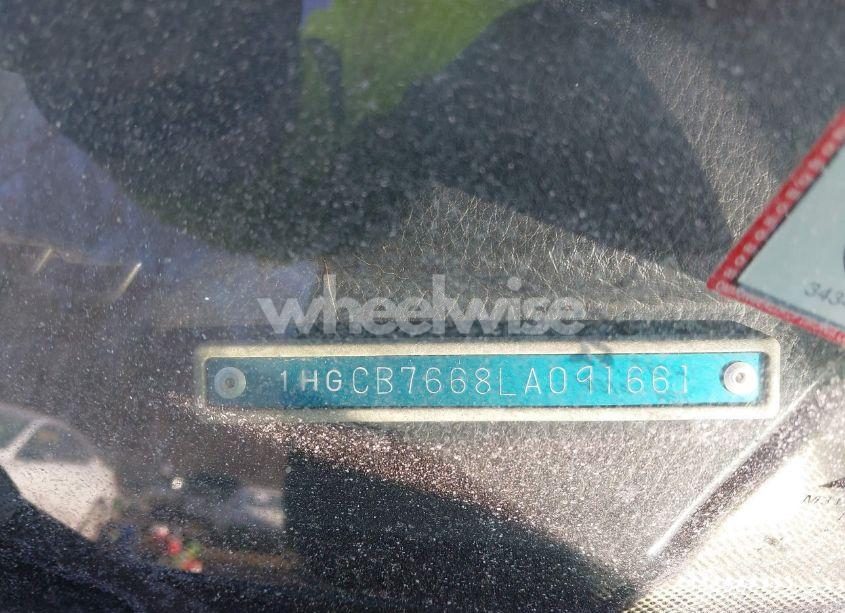 Photo 9 of 1990 Honda Accord EX/EX-R (VIN 1HGCB7668LA091661)