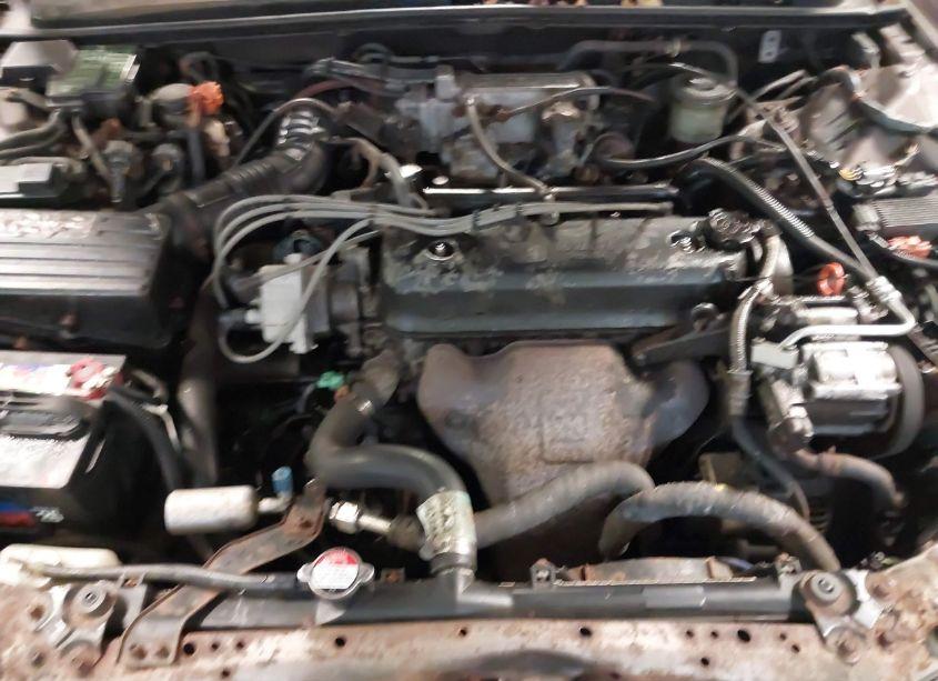 Photo 10 of 1993 Honda Accord EX (VIN 1HGCB7674PA118417)