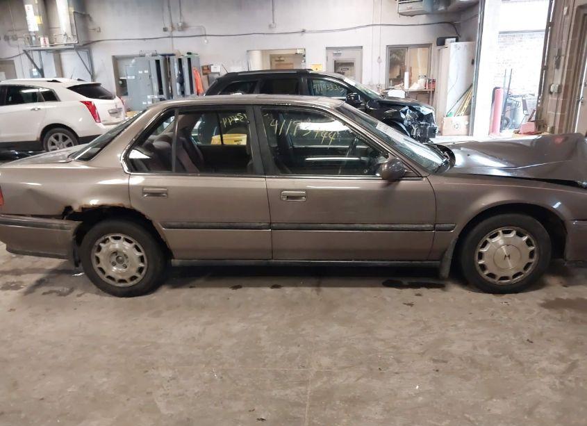 Photo 13 of 1993 Honda Accord EX (VIN 1HGCB7674PA118417)