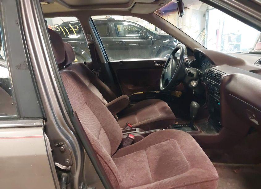 Photo 5 of 1993 Honda Accord EX (VIN 1HGCB7674PA118417)