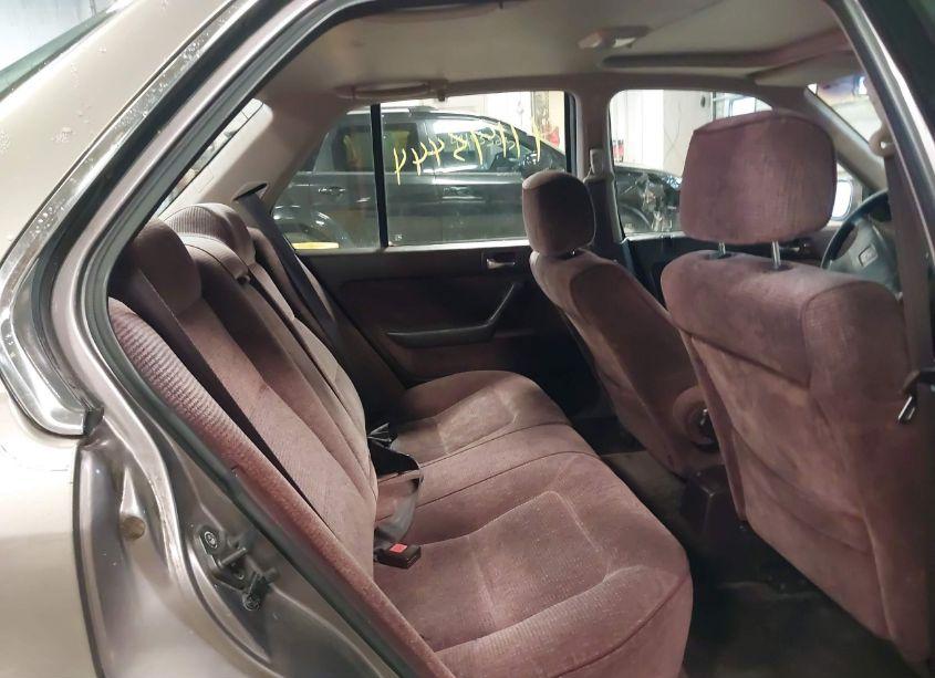 Photo 8 of 1993 Honda Accord EX (VIN 1HGCB7674PA118417)