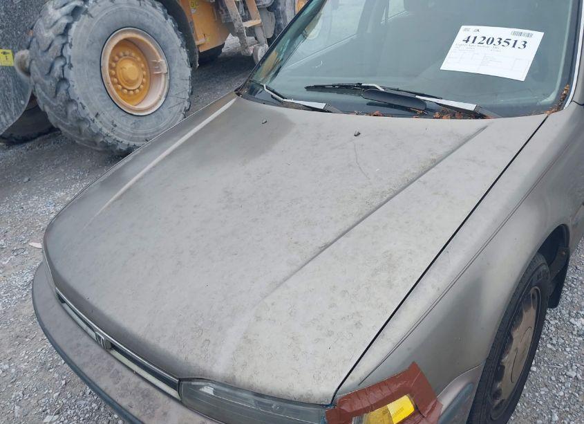 Photo 15 of 1992 Honda Accord EX (VIN 1HGCB767XNA160863)