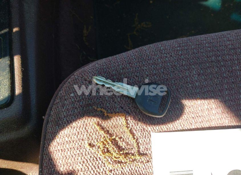 Photo 11 of 1993 Honda Accord EX (VIN 1HGCB767XPA008293)