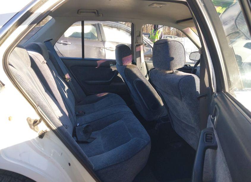 Photo 8 of 1993 Honda Accord 10TH ANNIVERSARY (VIN 1HGCB7697PA172215)