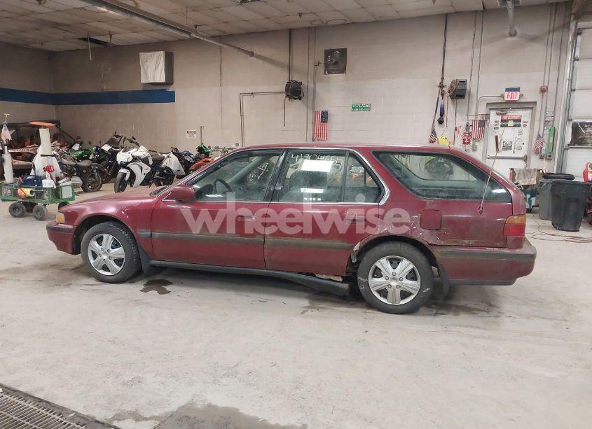 Photo 12 of 1993 Honda Accord LX (VIN 1HGCB9751PA003976)