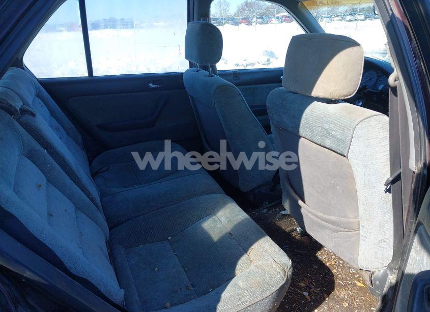 Photo 8 of 1991 Honda Accord LX (VIN 1HGCB985XMA019894)