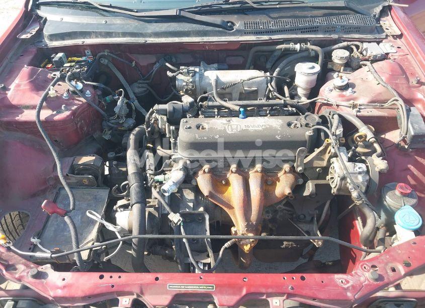 Photo 10 of 1994 Honda Accord DX (VIN 1HGCD5527RA109007)