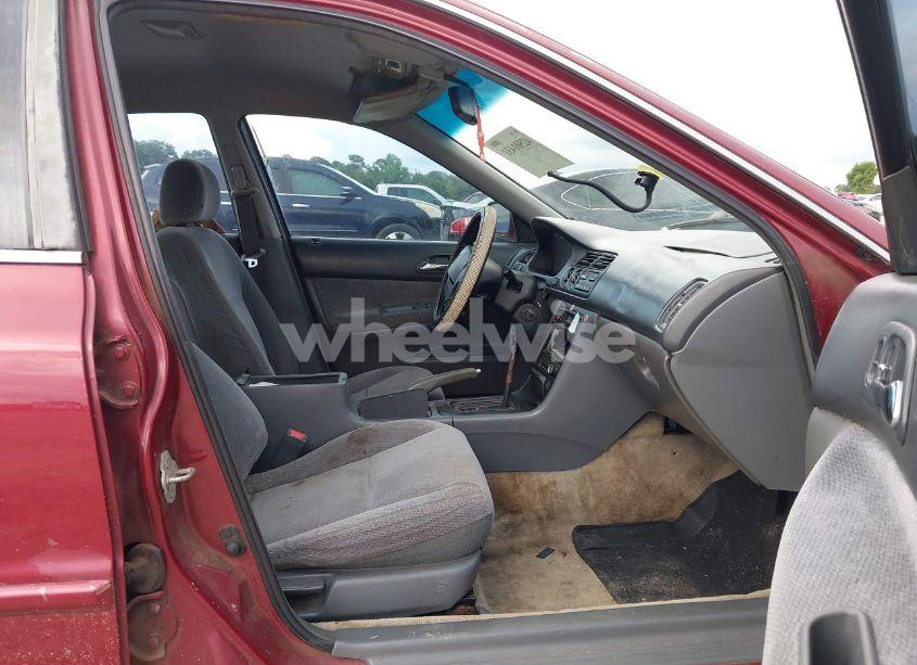 Photo 5 of 1997 Honda Accord LX (VIN 1HGCD5534VA232377)