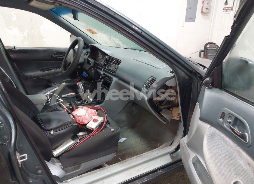 Photo 5 of 1997 Honda Accord LX (VIN 1HGCD5536VA026865)