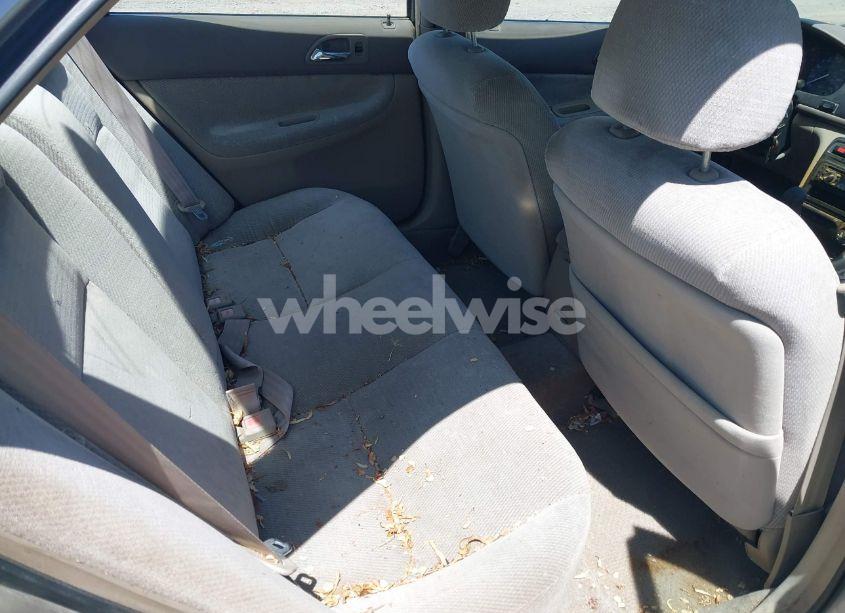 Photo 8 of 1997 Honda Accord SDN LX (VIN 1HGCD5537VA036725)