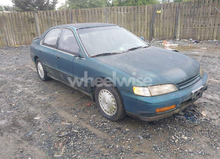 1994 Honda Accord LX/EX (VIN 1HGCD5539RA040135) main photo