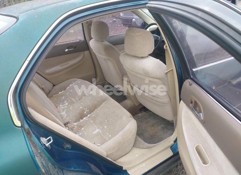 Photo 8 of 1994 Honda Accord LX/EX (VIN 1HGCD5539RA040135)