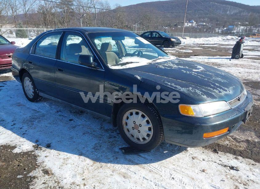 1997 Honda Accord EX (VIN 1HGCD5554VA042340) main photo