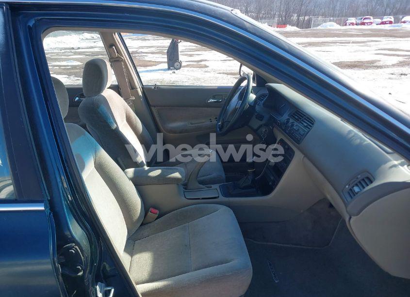 Photo 5 of 1997 Honda Accord EX (VIN 1HGCD5554VA042340)