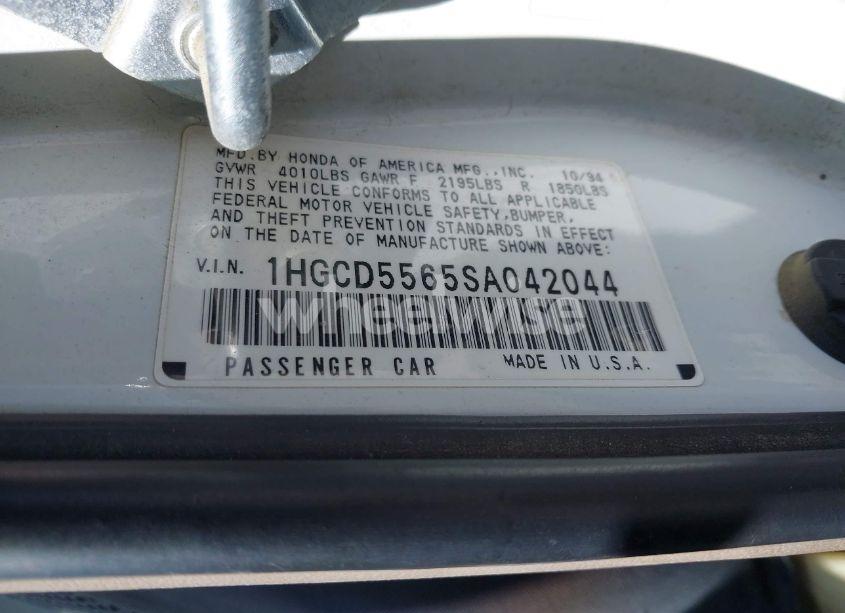 Photo 9 of 1995 Honda Accord EX (VIN 1HGCD5565SA042044)
