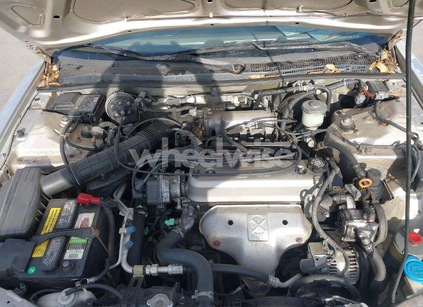 Photo 10 of 1997 Honda Accord SE (VIN 1HGCD5602VA034420)