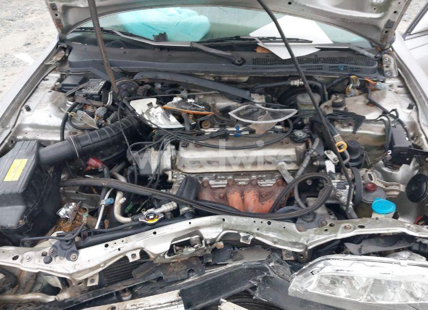 Photo 10 of 1997 Honda Accord SE (VIN 1HGCD5607VA051584)