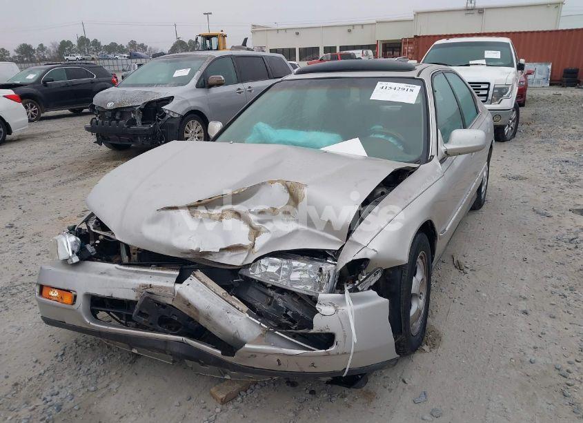 Photo 6 of 1997 Honda Accord SE (VIN 1HGCD5607VA051584)