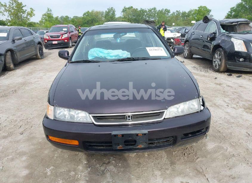 Photo 12 of 1997 Honda Accord SE (VIN 1HGCD5607VA090224)