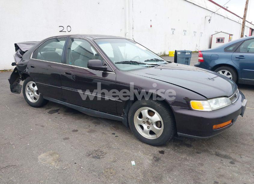 1997 Honda Accord SE (VIN 1HGCD5607VA219742) main photo