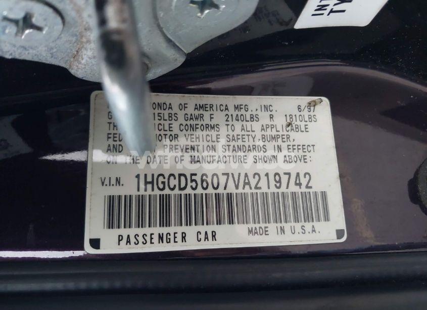 Photo 9 of 1997 Honda Accord SE (VIN 1HGCD5607VA219742)