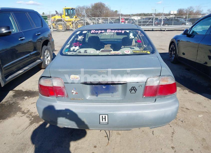 Photo 17 of 1997 Honda Accord SE (VIN 1HGCD5608VA154352)