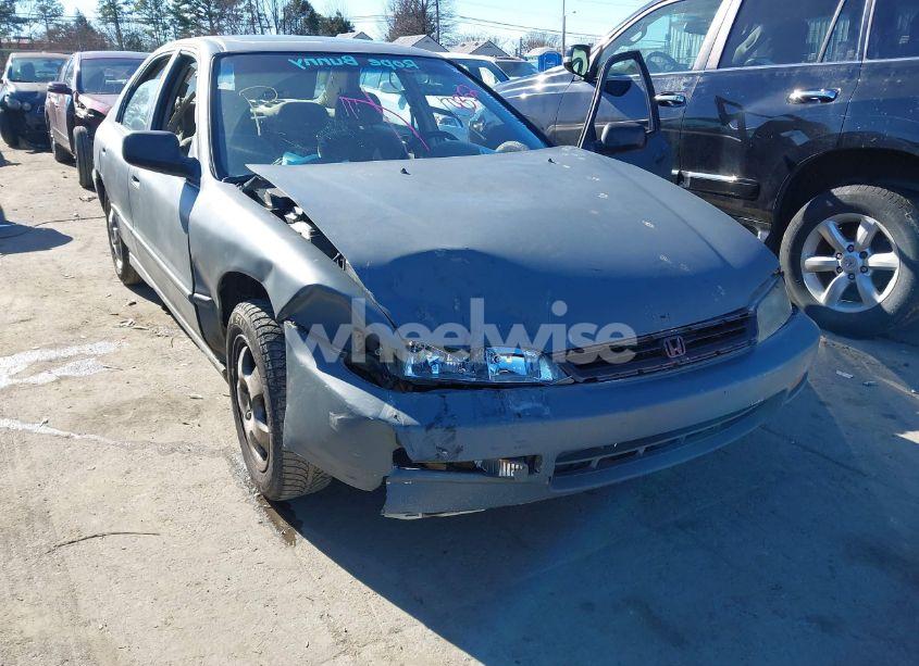 Photo 6 of 1997 Honda Accord SE (VIN 1HGCD5608VA154352)