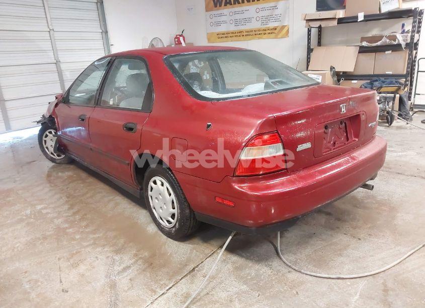 Photo 3 of 1994 Honda Accord DX (VIN 1HGCD562XRA176098)