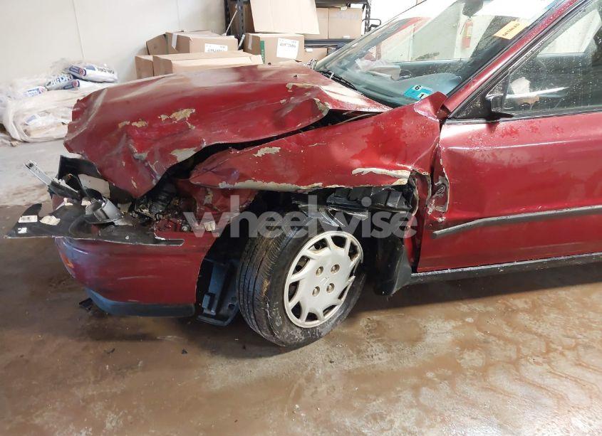 Photo 6 of 1994 Honda Accord DX (VIN 1HGCD562XRA176098)