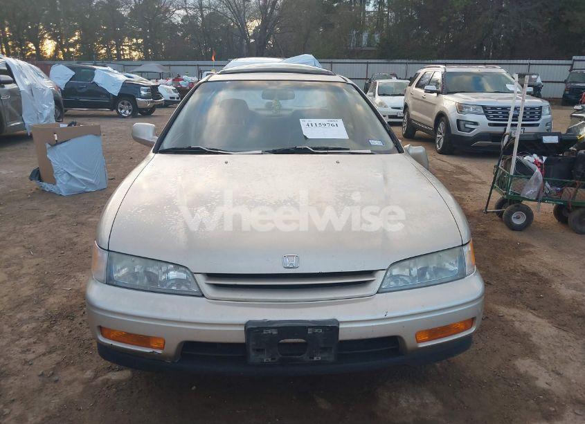 Photo 6 of 1995 Honda Accord LX/EX (VIN 1HGCD5630SA023874)